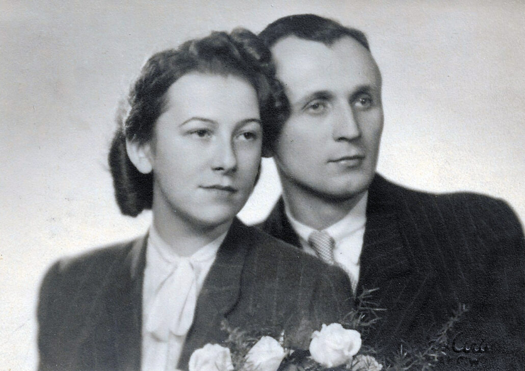 Halina i Tadeusz Kwiatkowscy – zdjęcie ślubne, fot. ze zbiorów Moniki Kwiatkowskiej